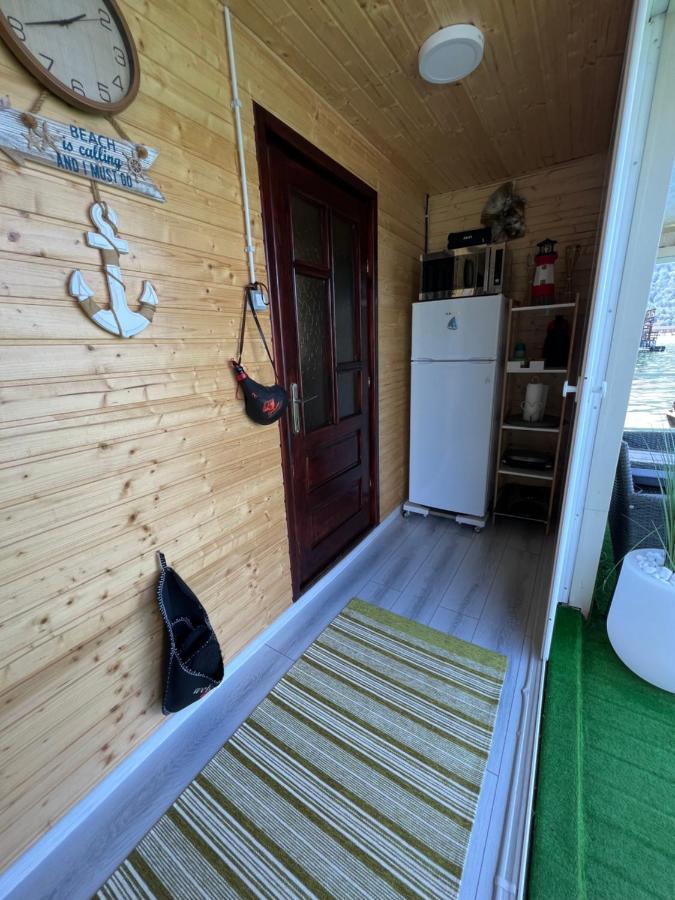 Casa Pe Lac Bicaz Exteriör bild